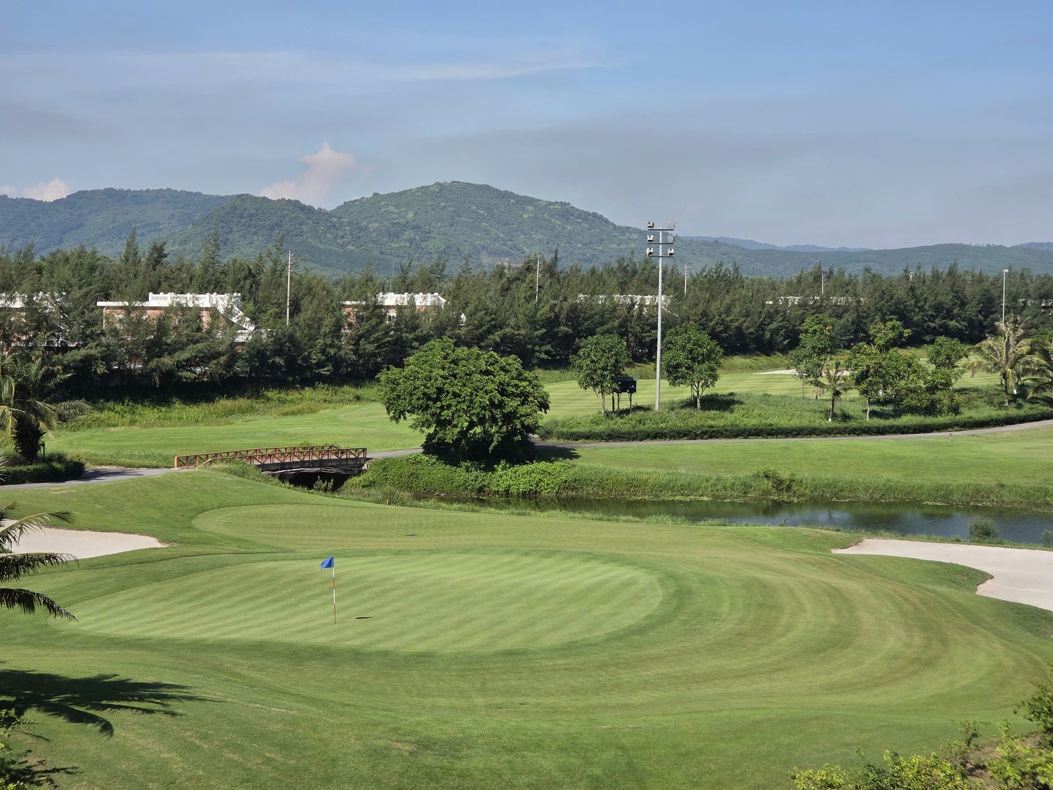 558859718_1266844778789808_5578283854075406346_n